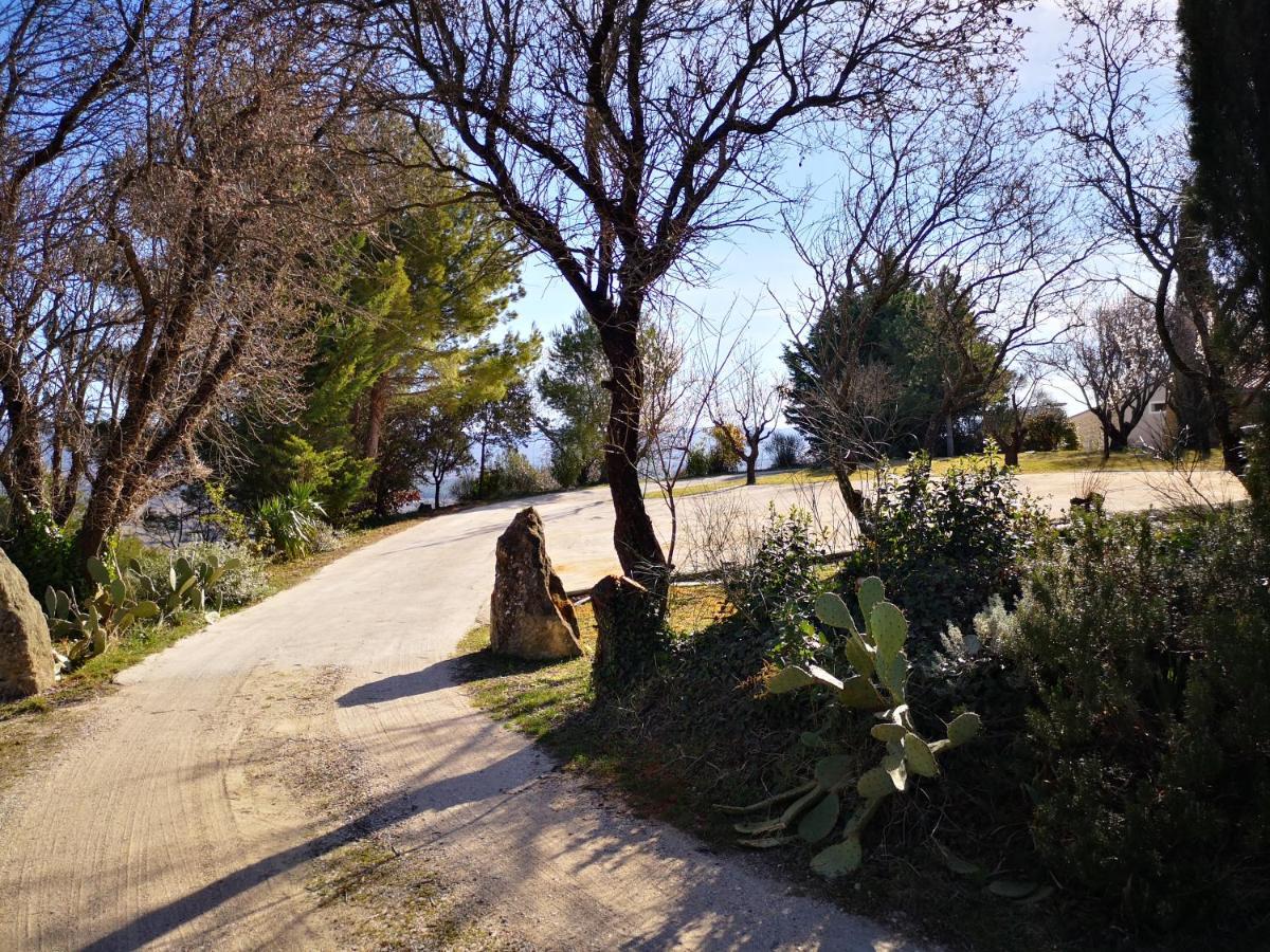 La Bastide Du Limon Aparthotel Mormoiron Kültér fotó